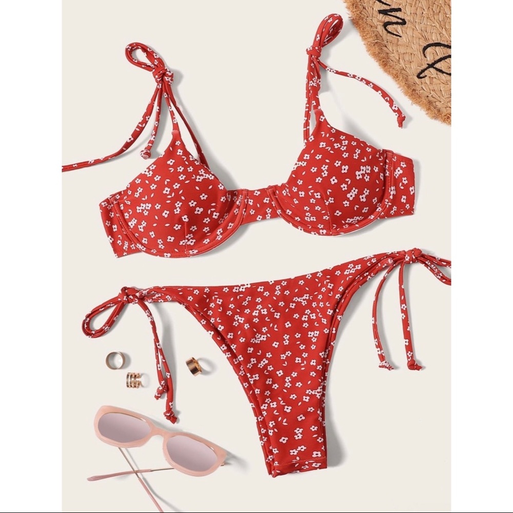 NWOT red ditzy floral bikini